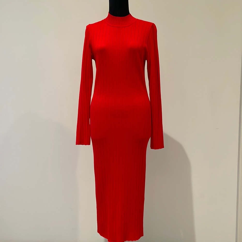 H&M SWEATER DRESS - Picture 2 of 3